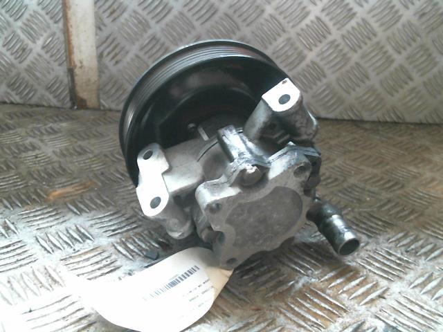 Pompe de direction MERCEDES VITO 638 Diesel - 1