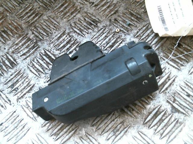 Fermeture centralisee coffre PEUGEOT 307 PHASE 1 Essence - 1