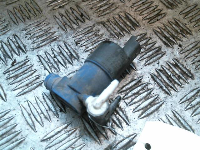Pompe lave glace avant RENAULT CLIO 3 PHASE 1 Essence - 1