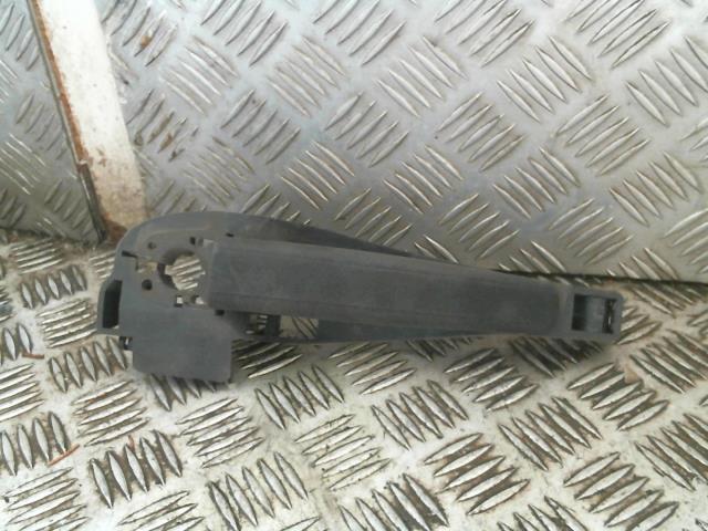 Maniglia portiera posteriore sinistra CITROEN C3 1 PHASE 1 Diésel - 1