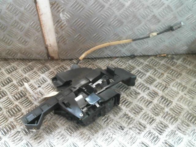 Chiusura centralizzata posteriore sinistra FORD FOCUS 2 PHASE 1 Gasolina - 1