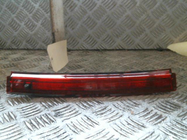 Feu arriere stop central RENAULT CLIO 4 PHASE 1 Diesel - 1