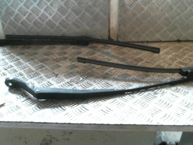 Braccio tergicristallo anteriore destro SEAT ALHAMBRA 1 PHASE 2 Diésel - 1