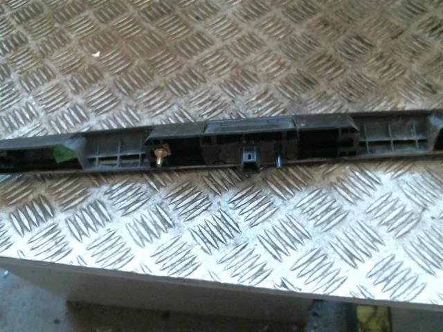 Bouton de coffre CITROEN C3 1 PHASE 1 Essence - 1