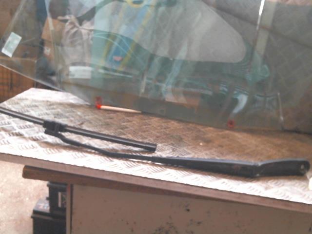 Braccio tergicristallo anteriore destro BMW X3 F25 PHASE 1 Diésel - 1