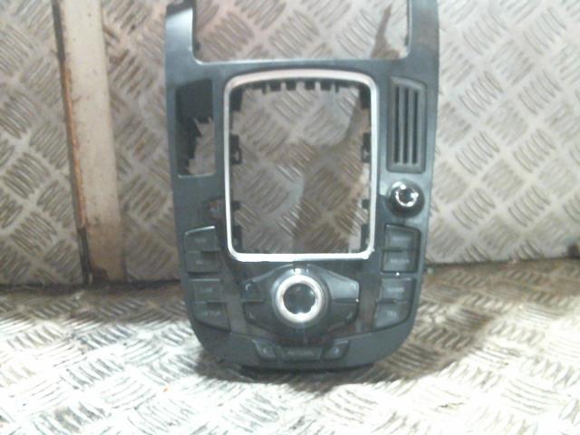 Commande autoradio AUDI A5 1 COUPE PHASE 1 Diesel - 1