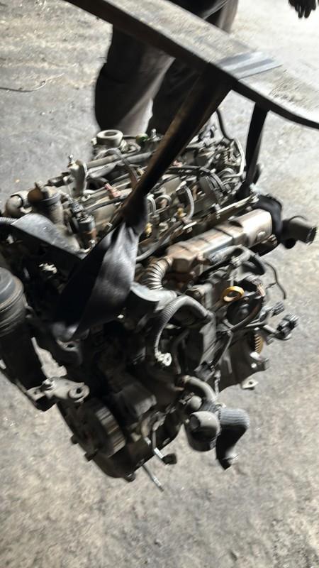 Moteur TOYOTA YARIS 2 PHASE 1 Diesel - 1