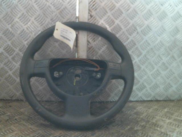 Volant OPEL CORSA C PHASE 1 Essence - 1