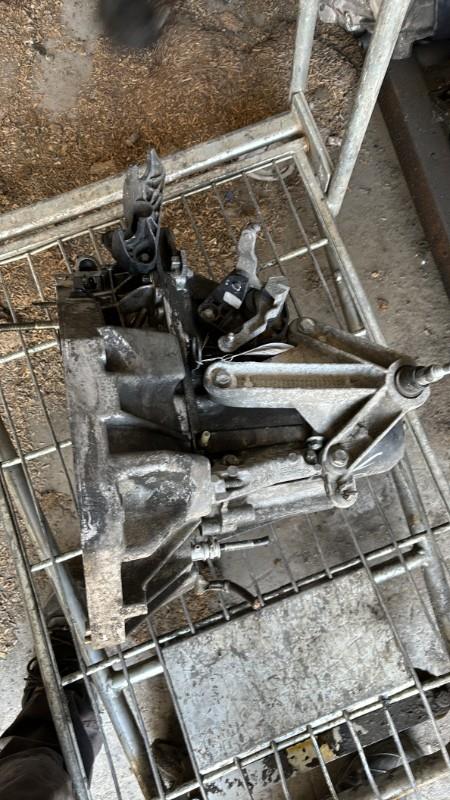 Boite de vitesses RENAULT CLIO 3 PHASE 1 Essence - 1