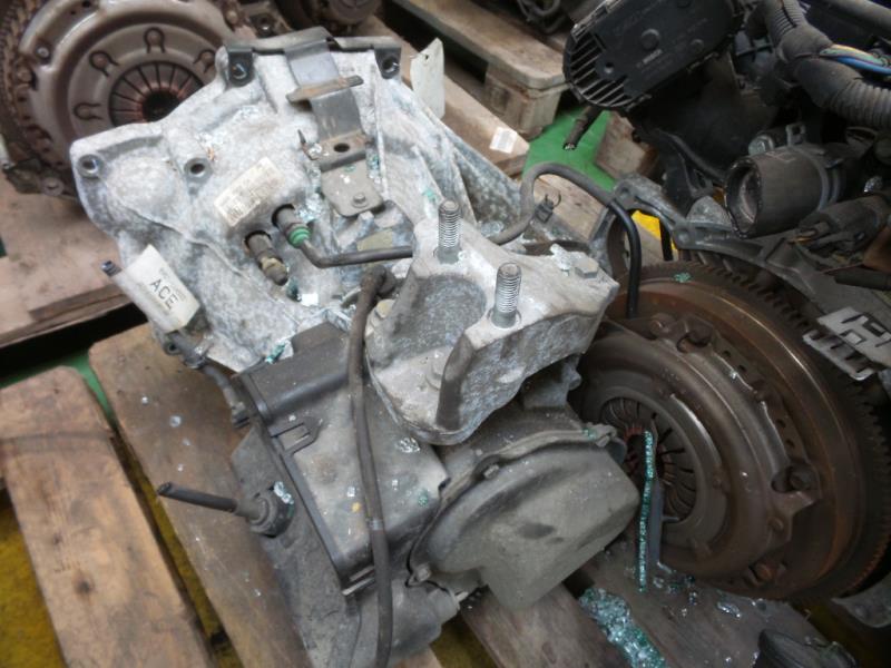 Boite de vitesses FORD FIESTA 6 PHASE 1 Essence - 1