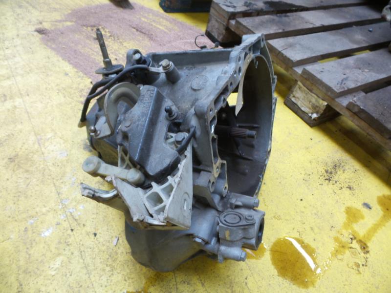 Boite de vitesses PEUGEOT 206 PHASE 2 BREAK Diesel - 1