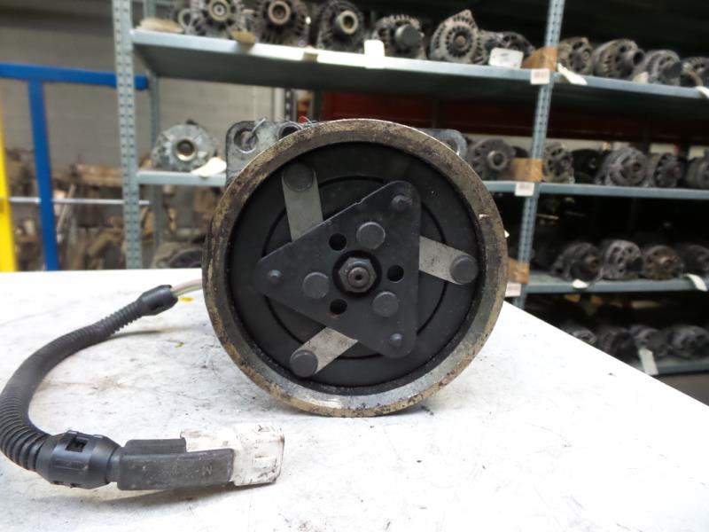 Compresseur clim RENAULT LAGUNA 2 PHASE 1 Essence - 1