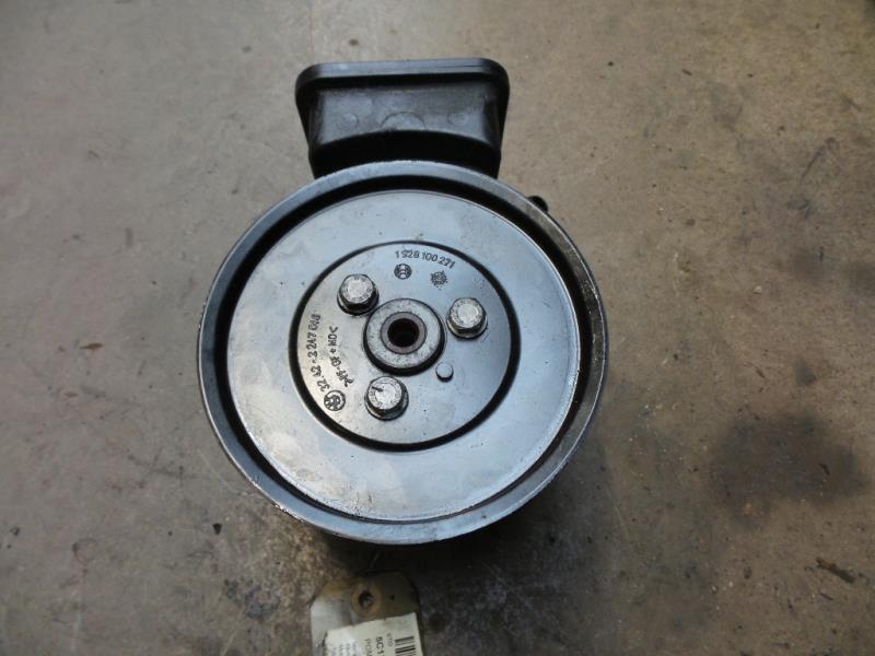 Pompe de direction BMW SERIE 3 E46 PHASE 1 Diesel - 1