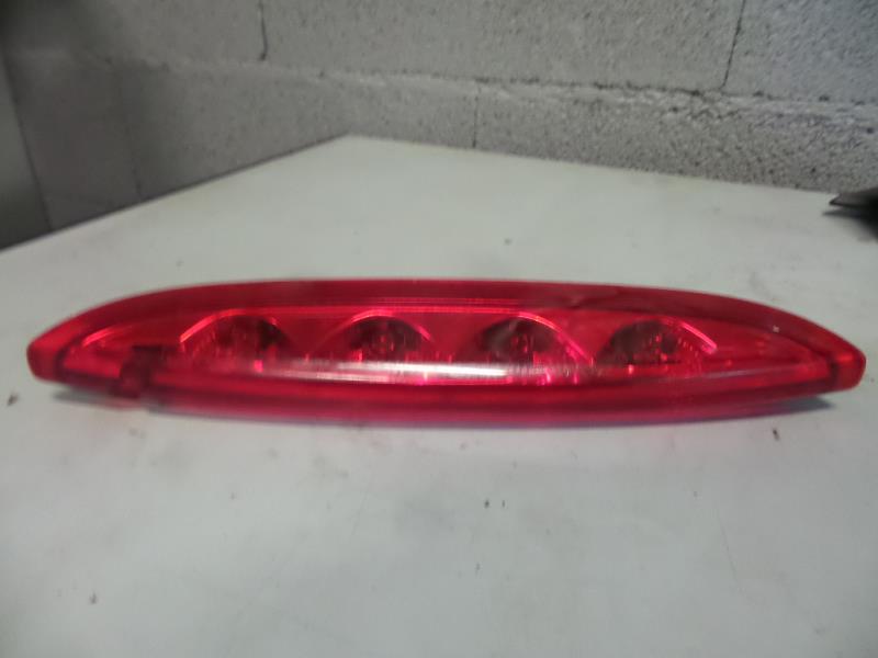 Feu arriere stop central PEUGEOT 208 1 PHASE 1 Diesel - 1
