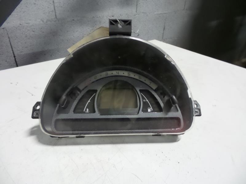 Compteur CITROEN C2 PHASE 1 Essence - 1