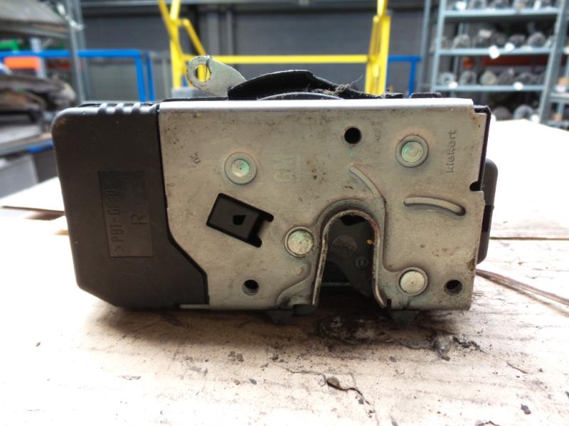 Serrure avant droit RENAULT TRAFIC 2 PHASE 1 Diesel - 1
