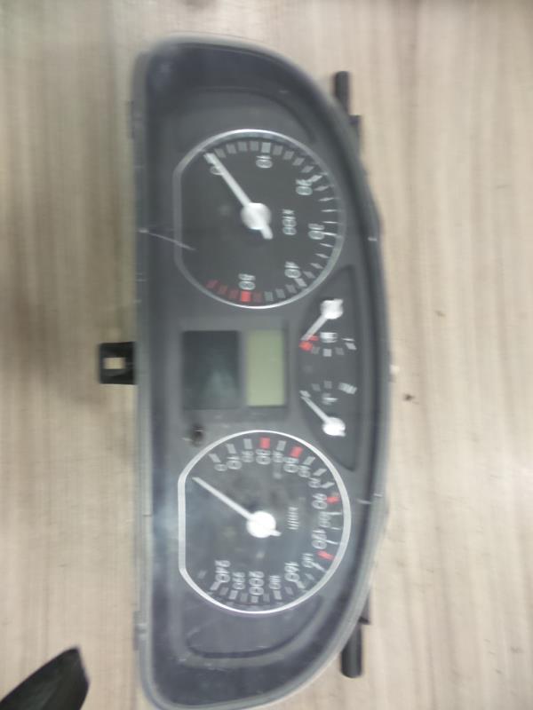 Compteur RENAULT LAGUNA 2 PHASE 1 Diesel - 1