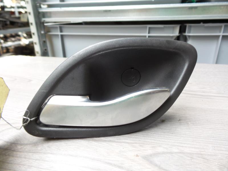 Poignee interieur avant gauche RENAULT ESPACE 4 PHASE 1 Diesel - 1