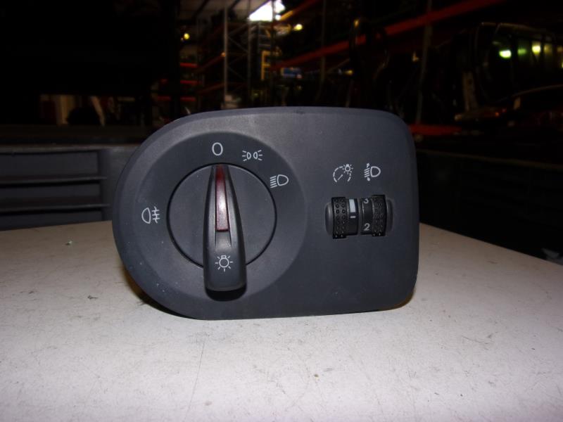 Commande de phare SEAT IBIZA 4 PHASE 2 Essence - 1