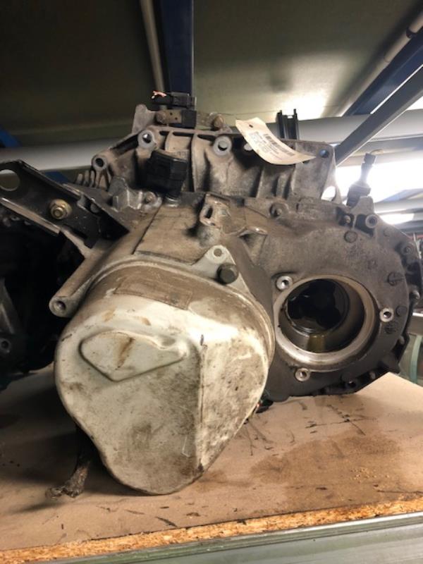 Boite de vitesses RENAULT CLIO 2 PHASE 1 Essence - 1