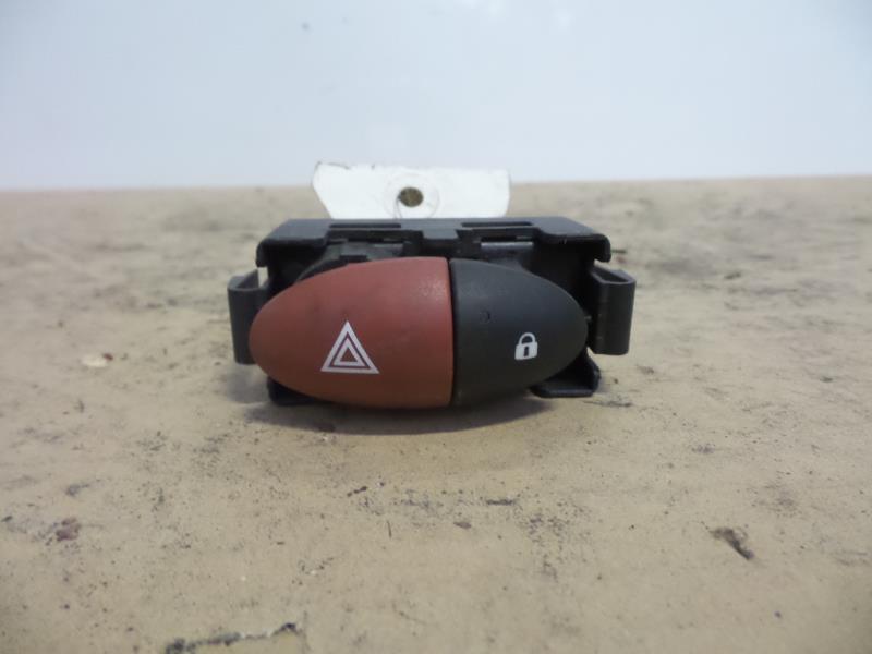Bouton de warning RENAULT TWINGO 2 PHASE 1 Diesel - 1