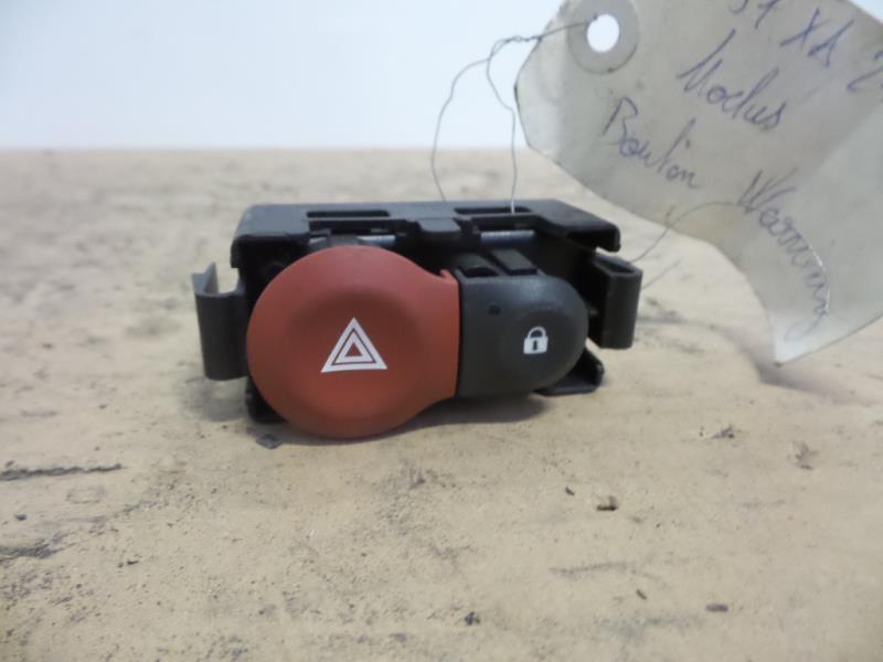 Bouton de warning RENAULT MODUS PHASE 1 Essence - 1