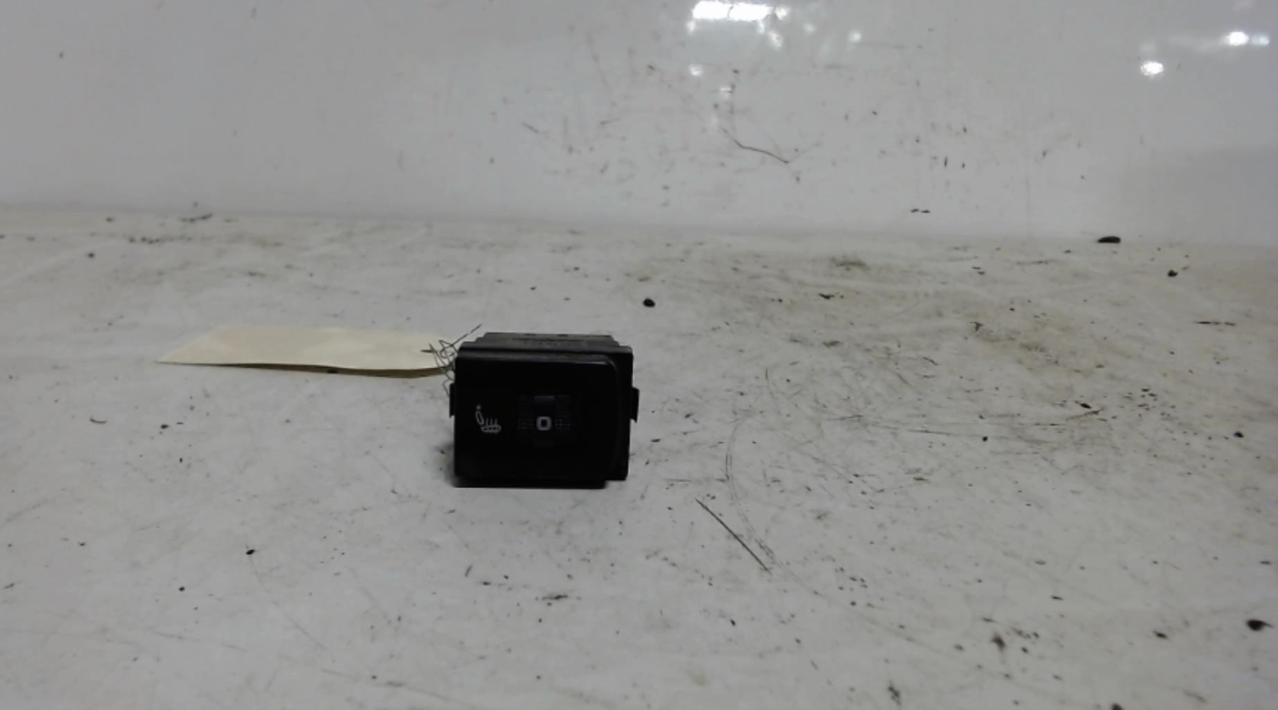 Commande de reglage de siege AUDI A3 1 S3 PHASE 1 Essence - 1