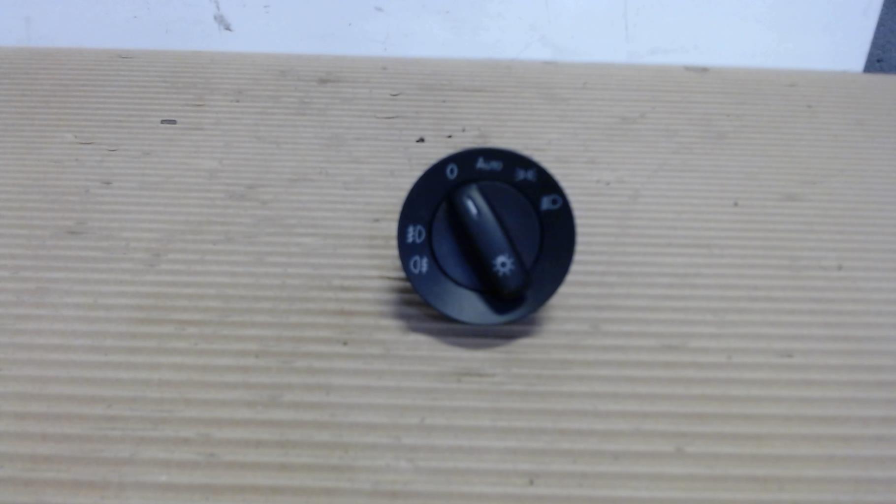Commande de phare VOLKSWAGEN GOLF 6 Diesel - 1