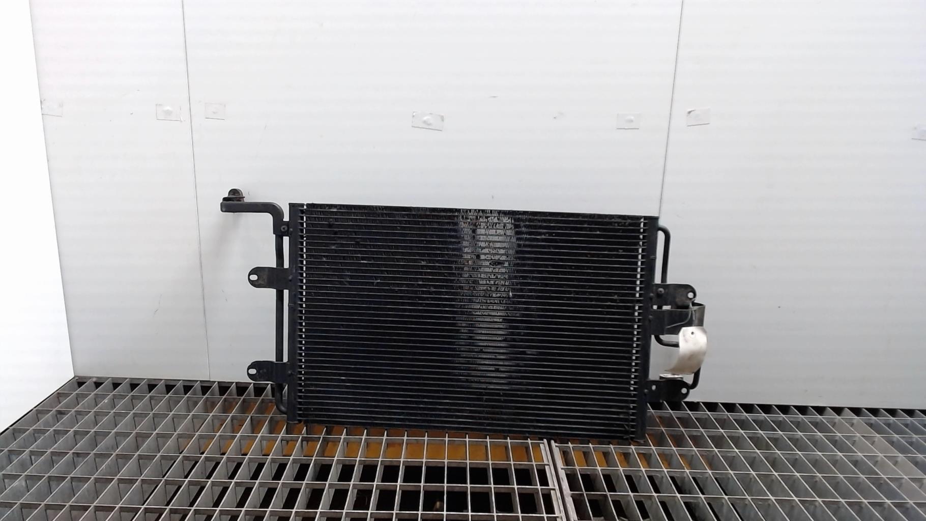 Radiateur clim SEAT TOLEDO 2 Essence - 1