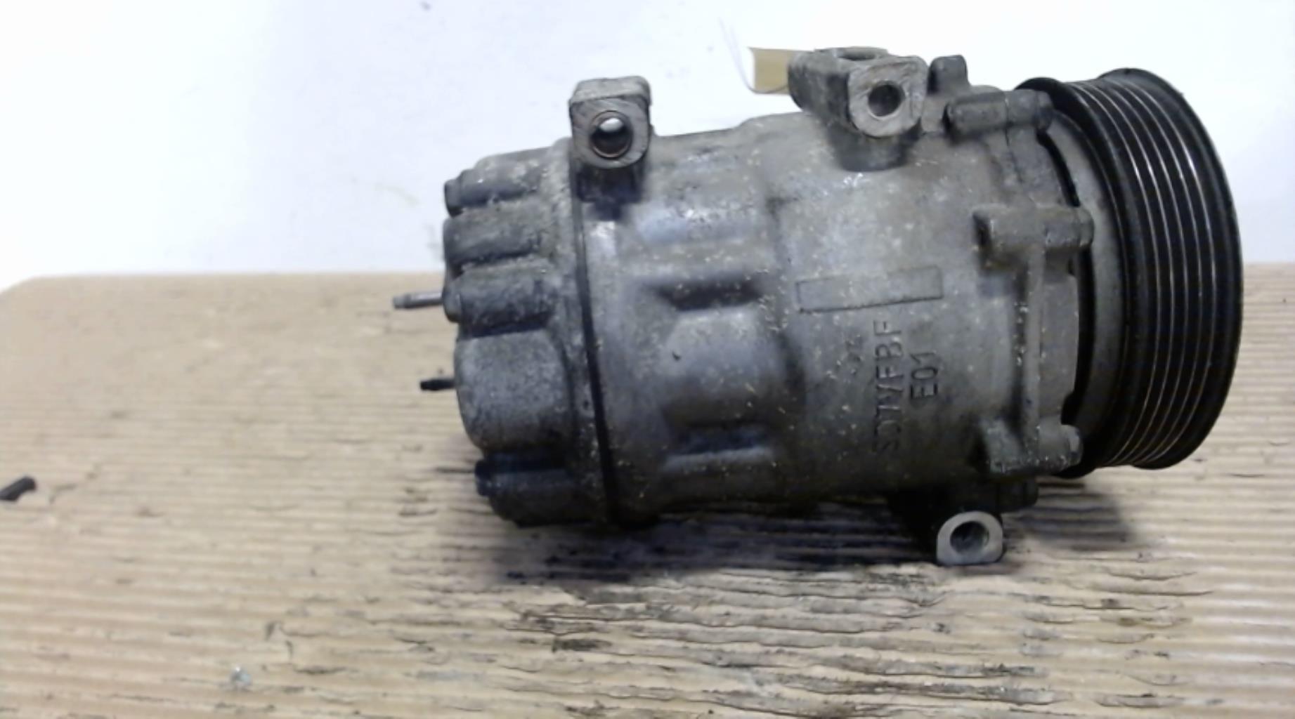 Compresseur clim CITROEN C8 Diesel - 1