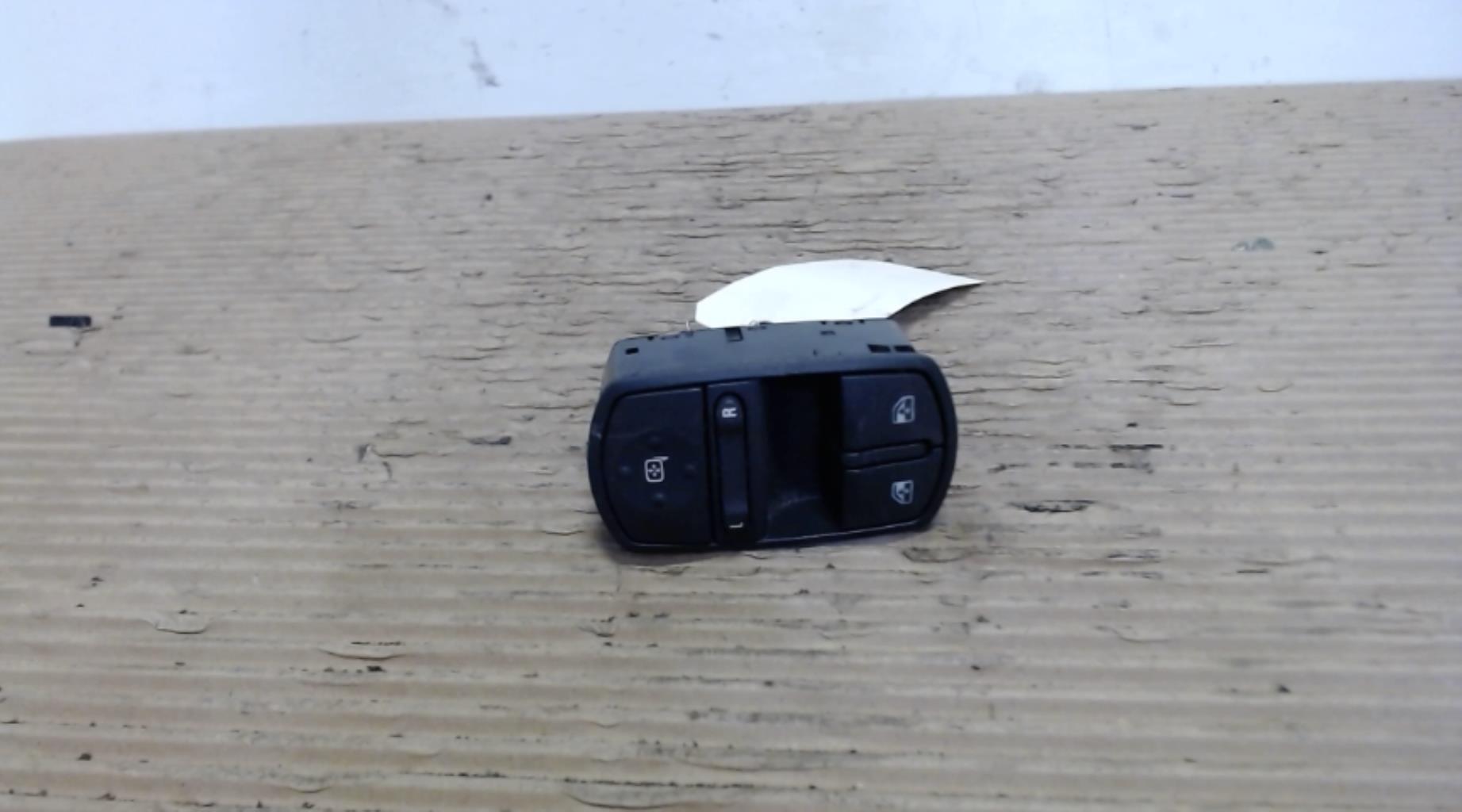 Interrupteur de leve vitre OPEL CORSA D PHASE 2 Diesel - 1