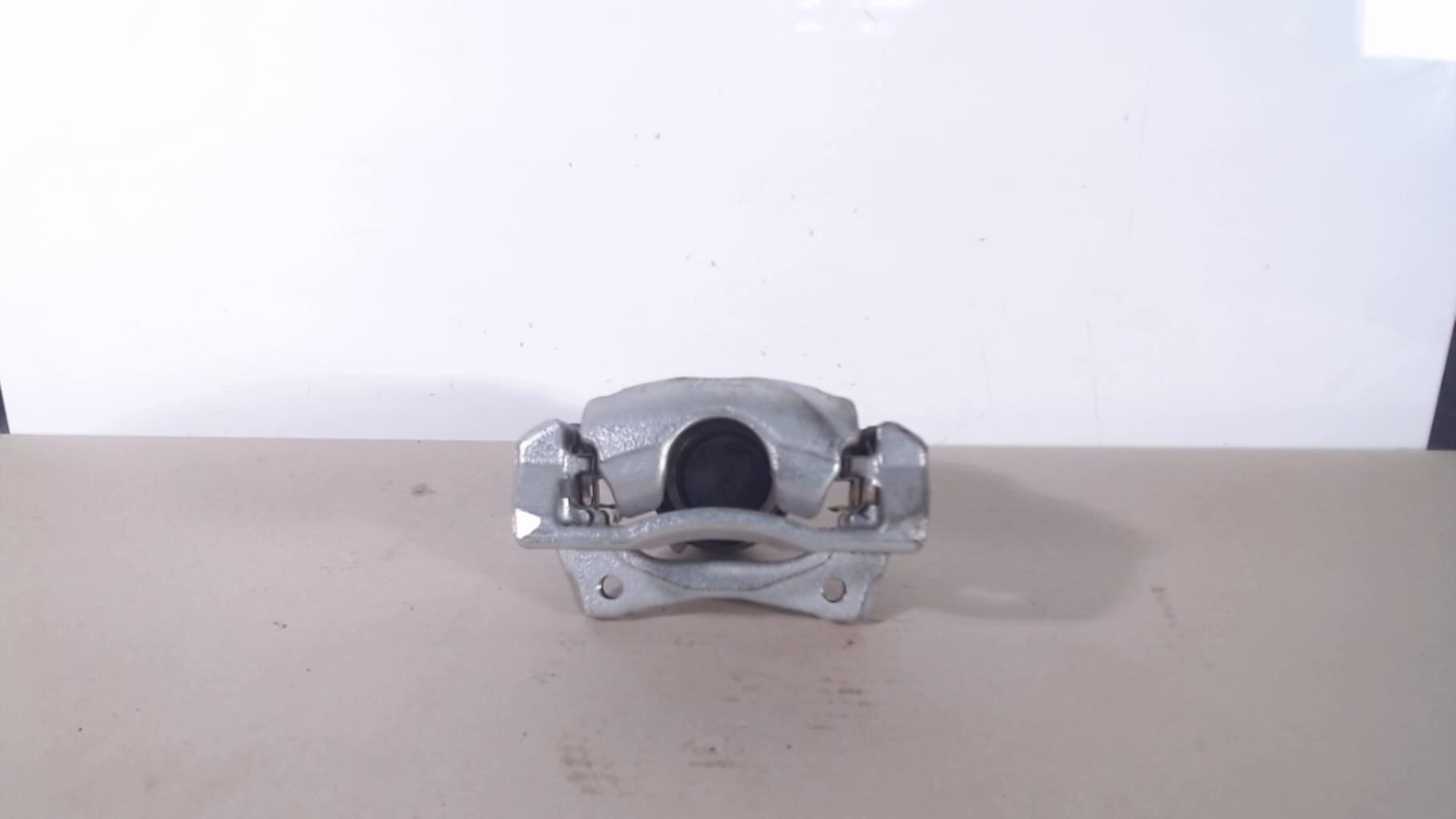Etrier avant droit (freinage) RENAULT CAPTUR 1 PHASE 2 Essence - 1