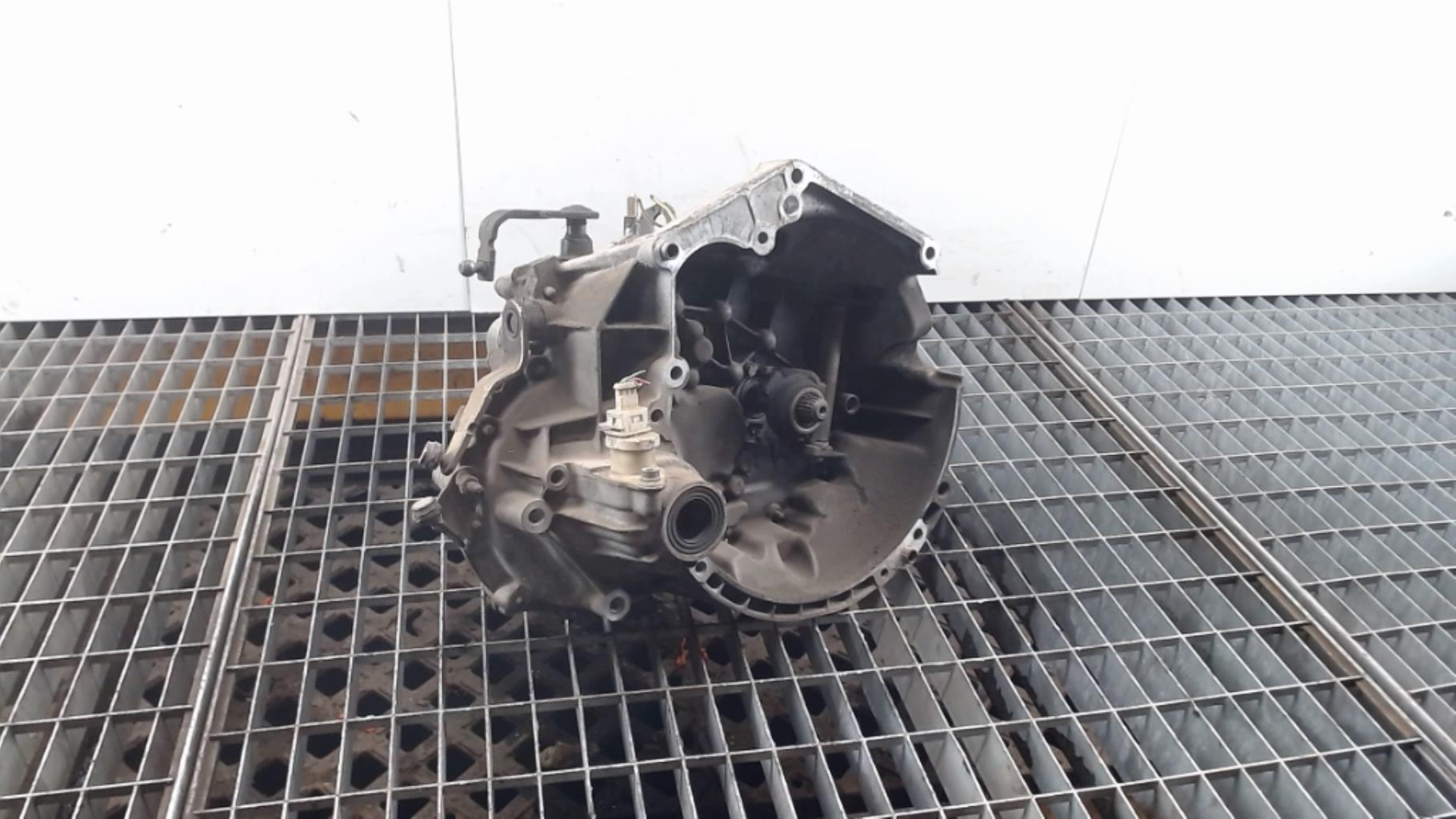 Boite de vitesses CITROEN SAXO PHASE 2 Essence - 1