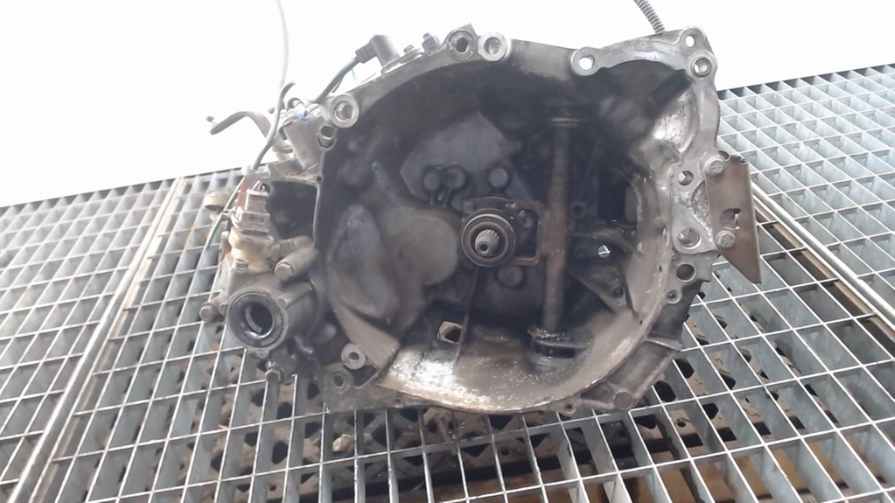 Boite de vitesses PEUGEOT 306 PHASE 2 Essence - 1