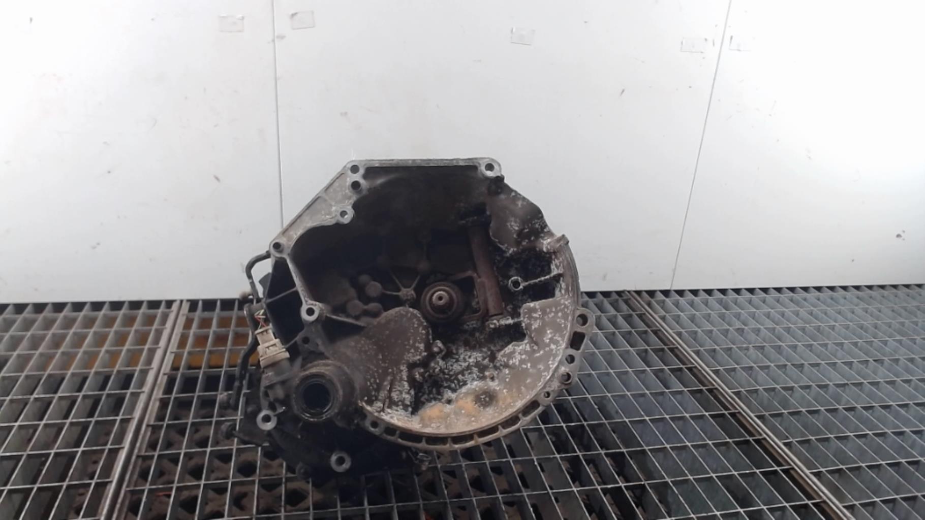 Boite de vitesses PEUGEOT 106 PHASE 2 Essence - 1