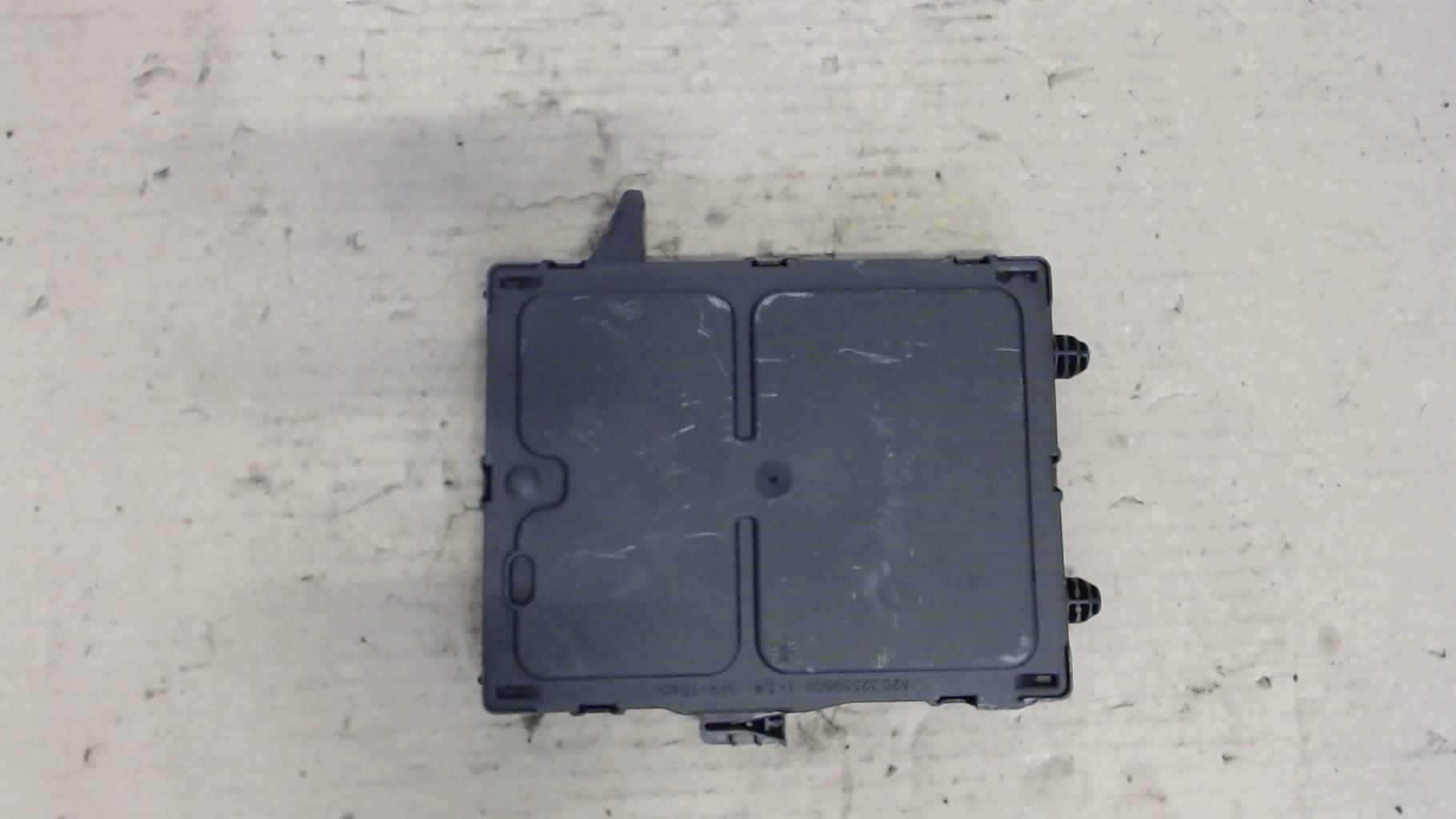 Boitier servitude moteur (BSM) RENAULT MEGANE 4 PHASE 1 Essence - 1