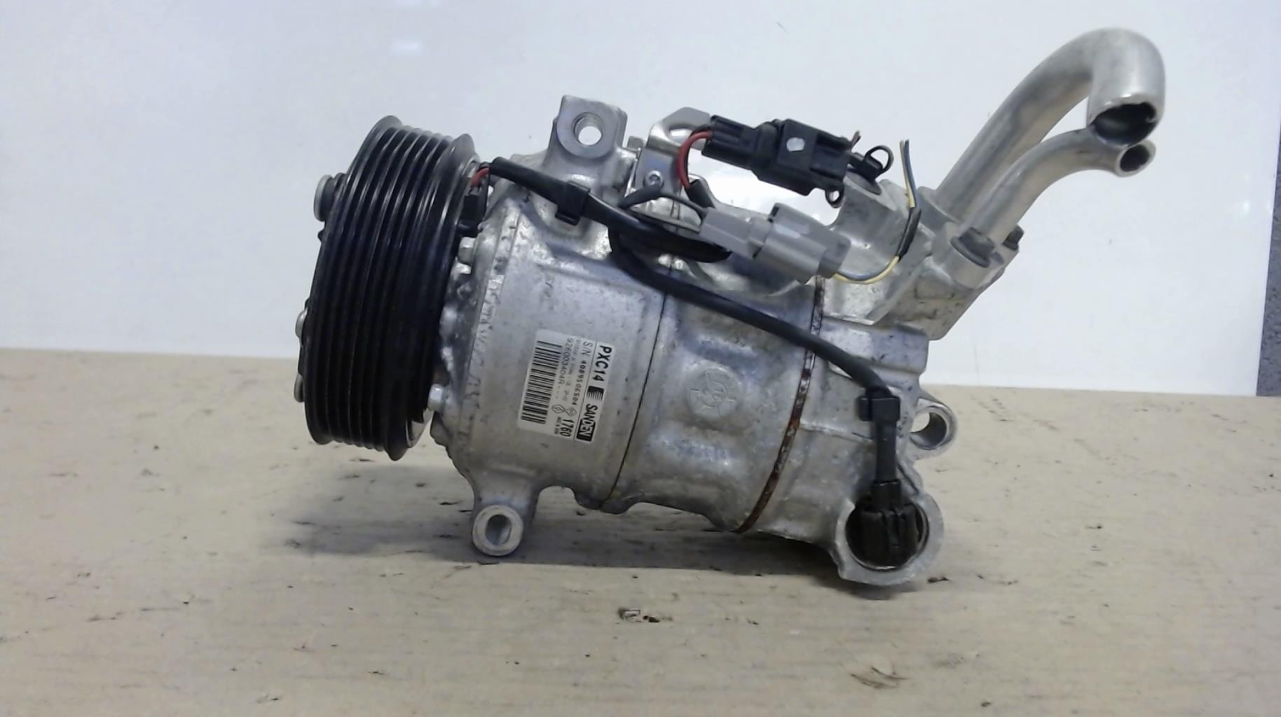 Compresseur clim RENAULT MEGANE 4 PHASE 1 Essence - 1