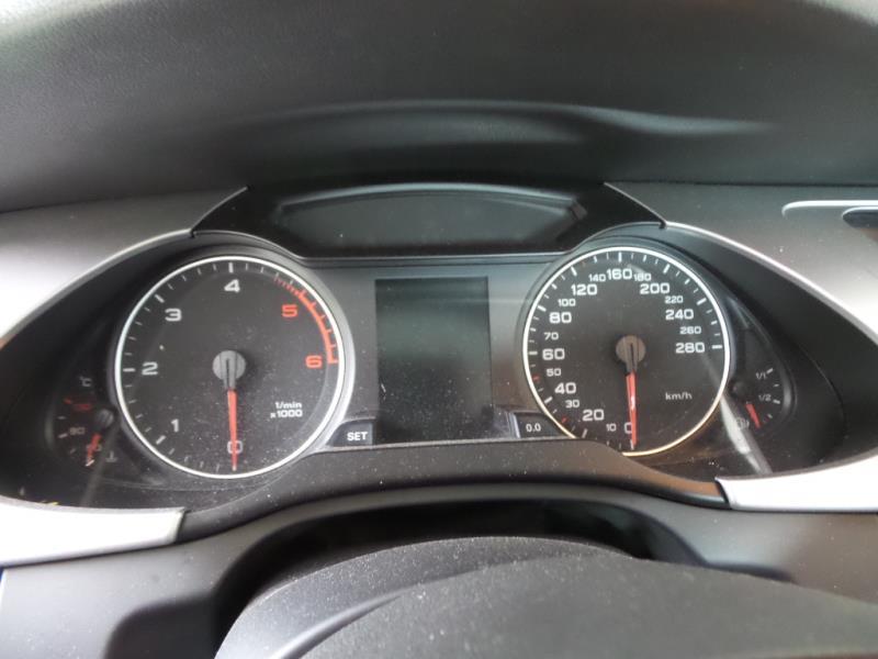 Compteur AUDI A4 3 PHASE 1 Diesel - 1