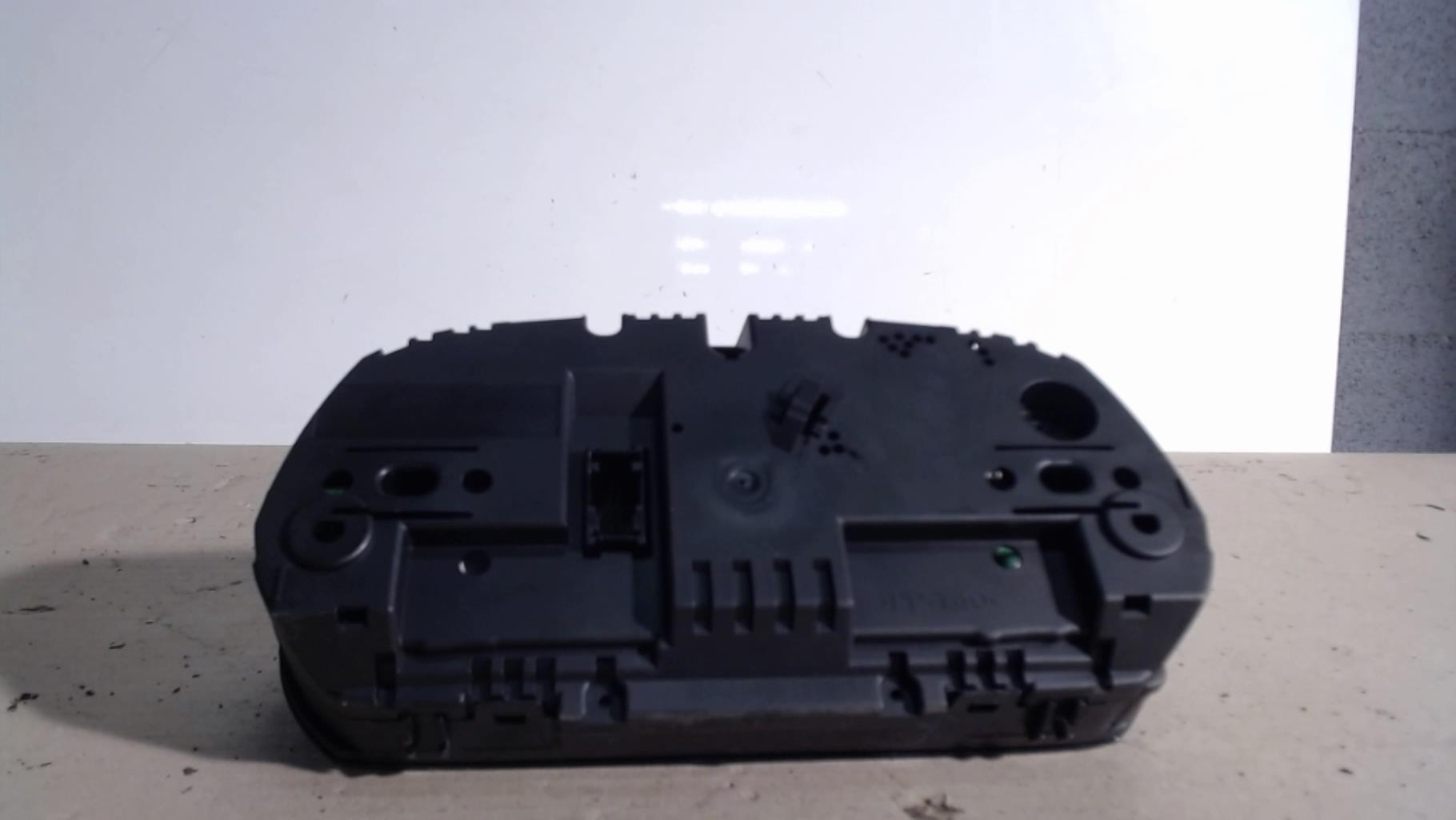 Compteur BMW SERIE 1 E82 COUPE Diesel - 1