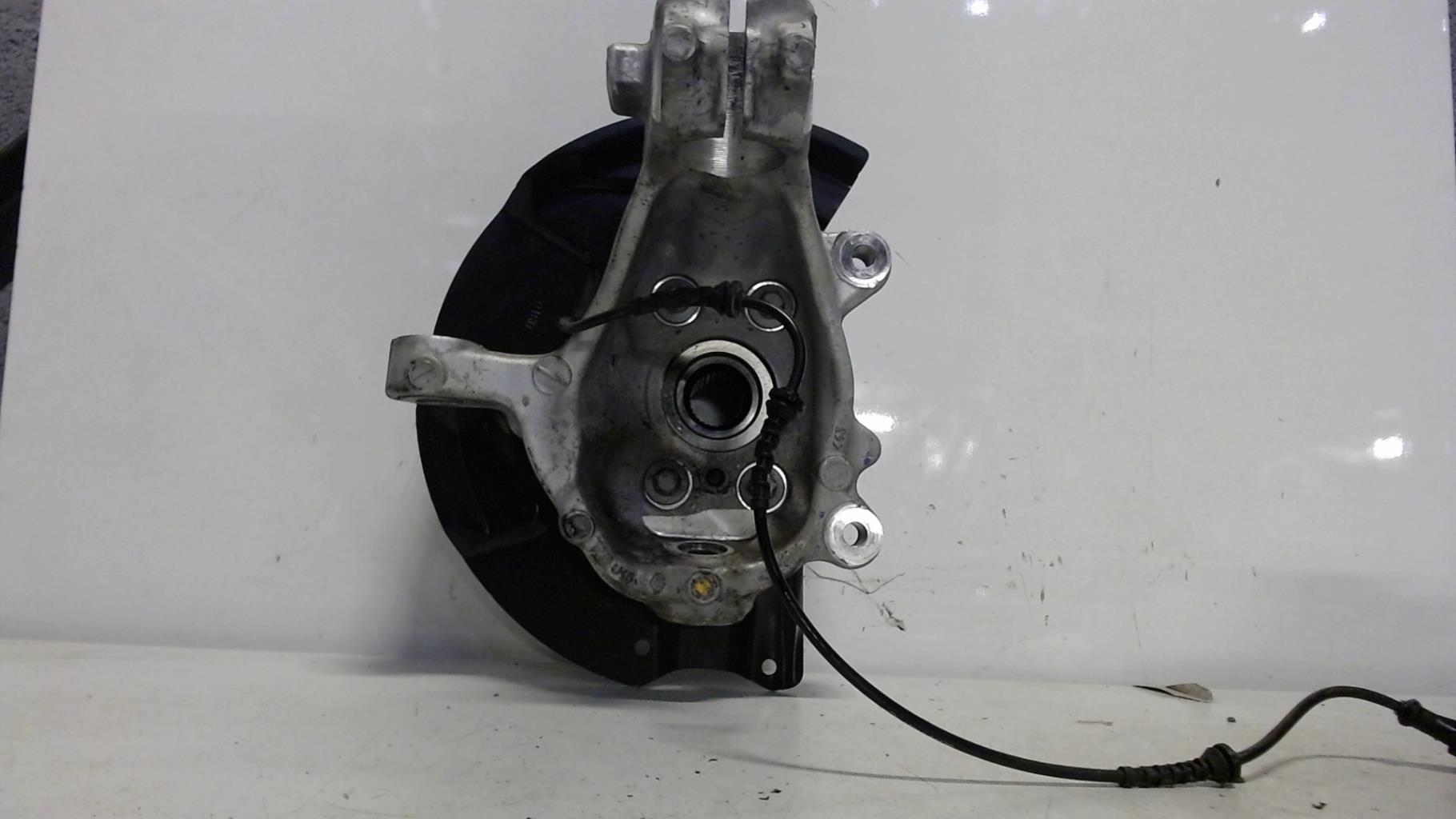 Moyeu avant gauche RENAULT SCENIC 4 Diesel/Hybride - 1