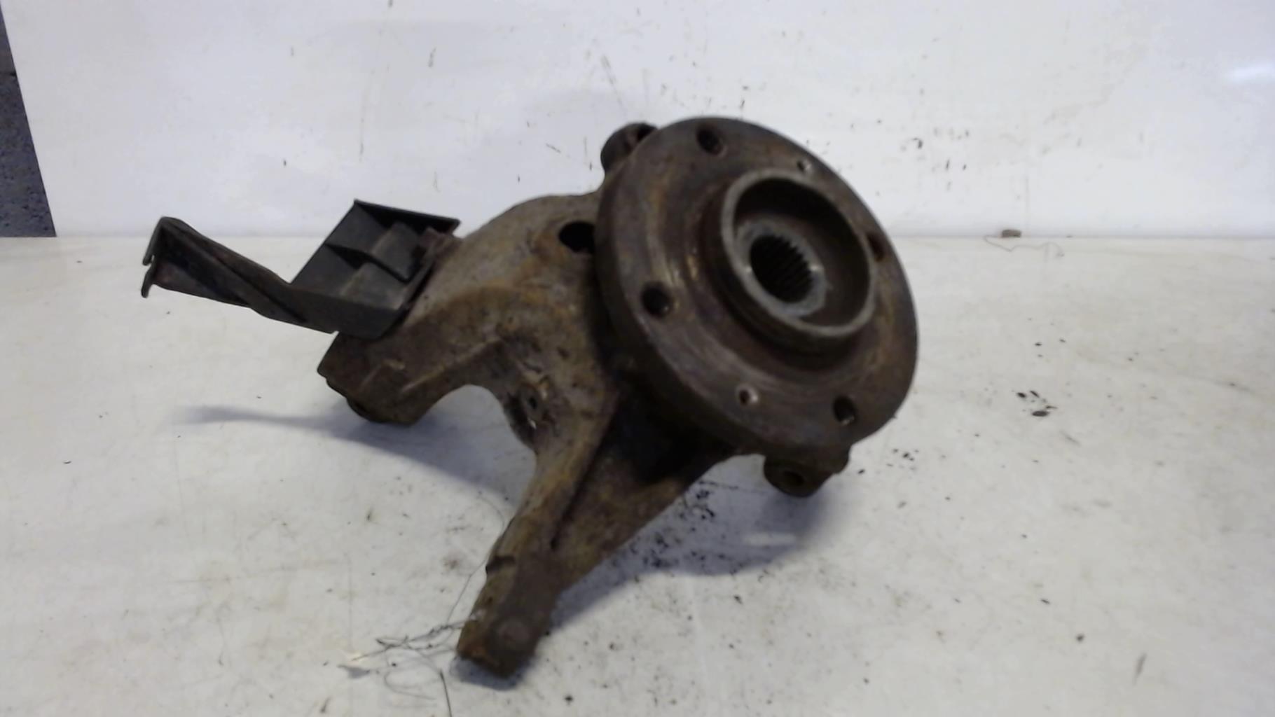 Moyeu avant droit PEUGEOT 206 PHASE 2 Diesel - 1