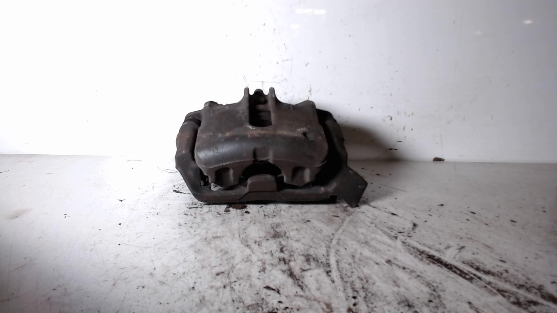 Etrier avant droit (freinage) RENAULT LAGUNA 1 PHASE 2 Essence - 1
