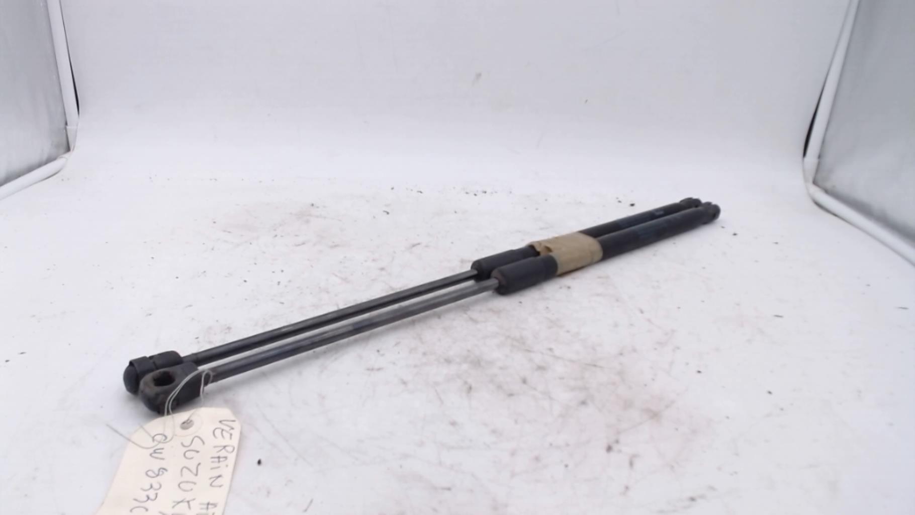 Verin de coffre SUZUKI SWIFT 4 Diesel - 1