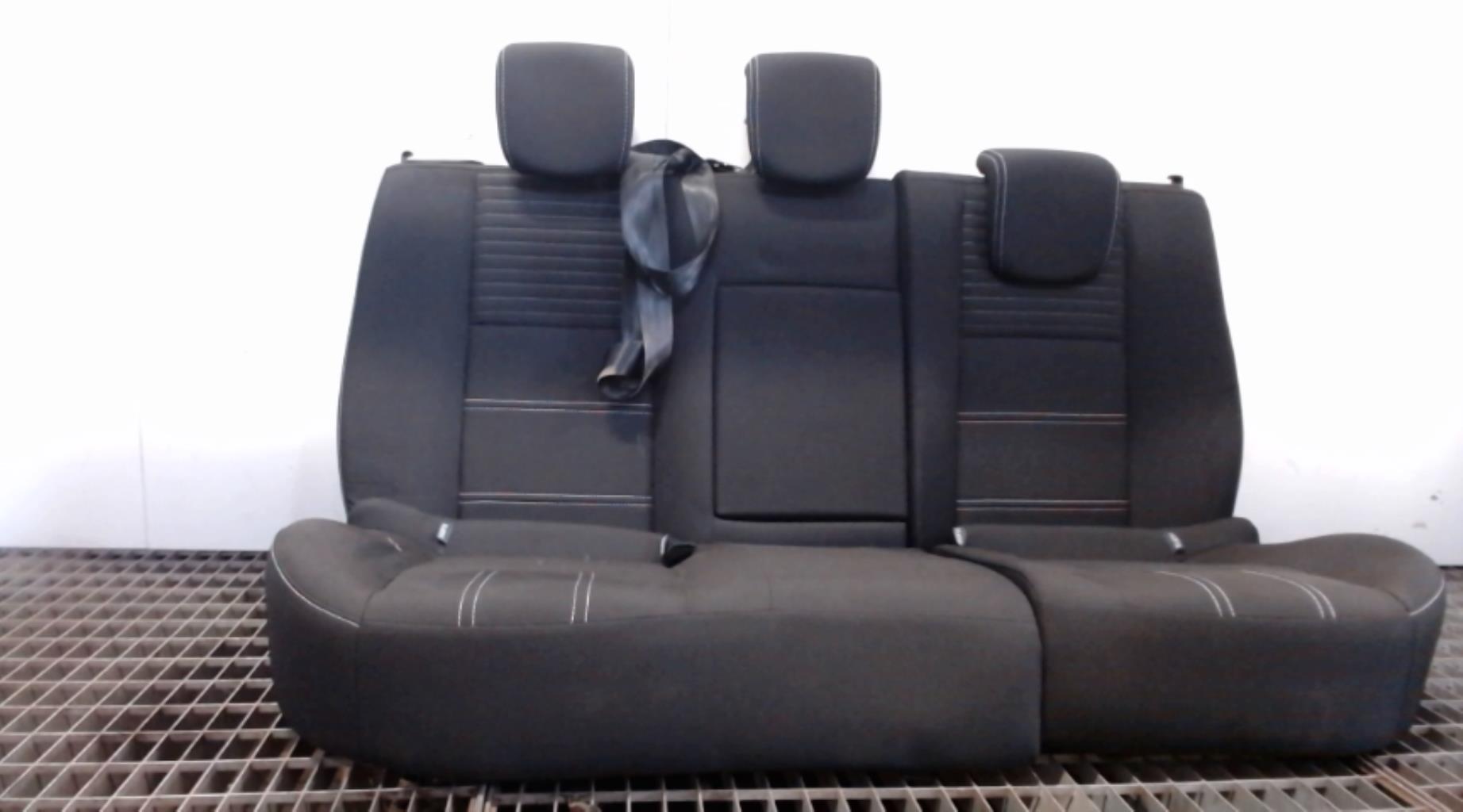 Banquette arriere RENAULT FLUENCE PHASE 2 Diesel - 1