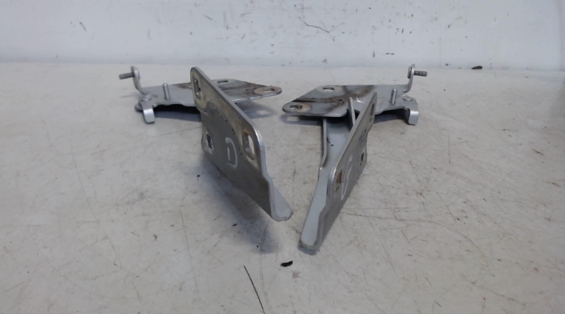 Charniere de capot RENAULT FLUENCE PHASE 2 Diesel - 1