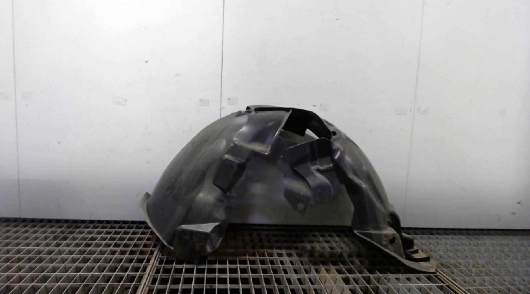 Pare boue avant droit RENAULT FLUENCE PHASE 2 Diesel - 1