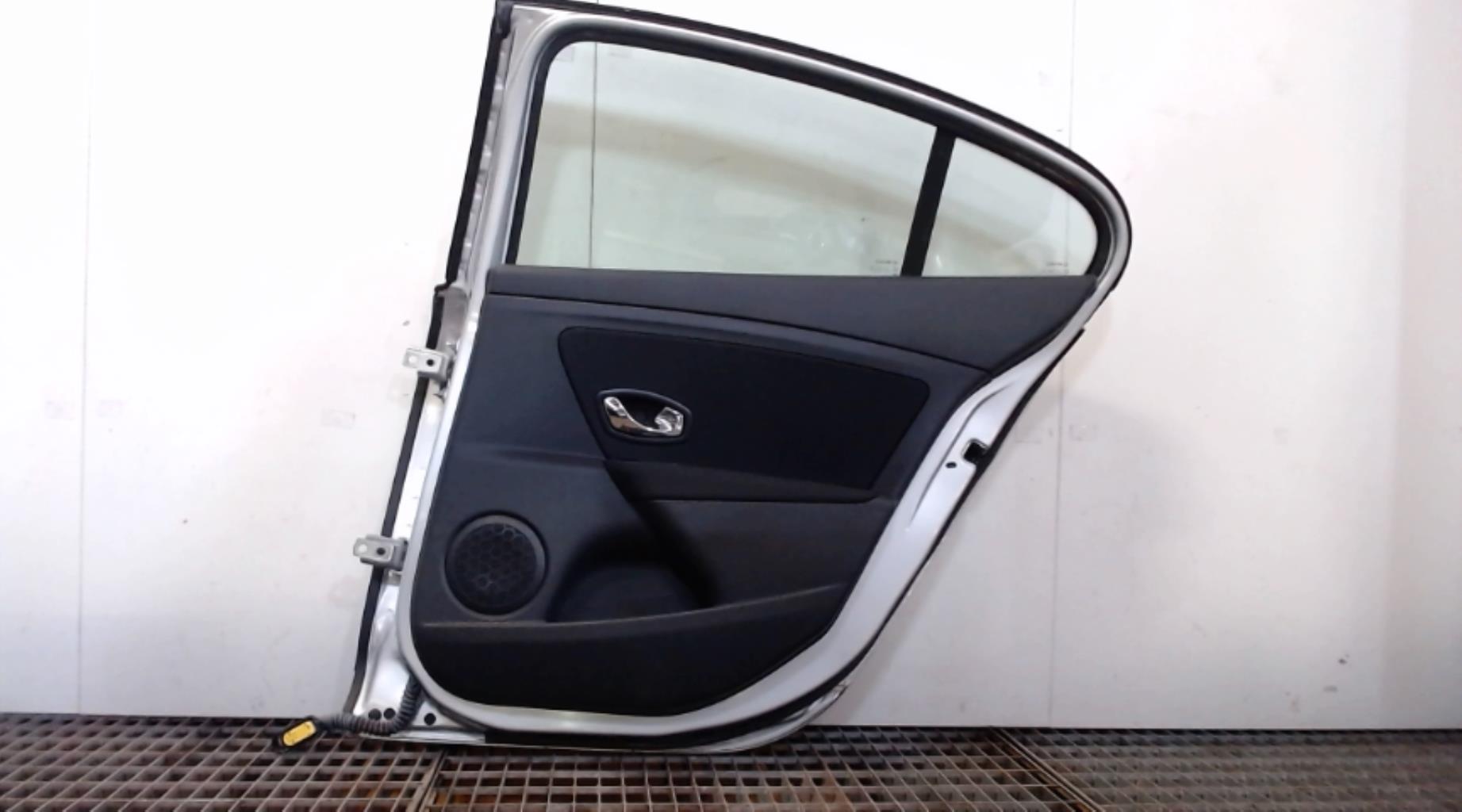Porte arriere droit RENAULT FLUENCE PHASE 2 Diesel - 1