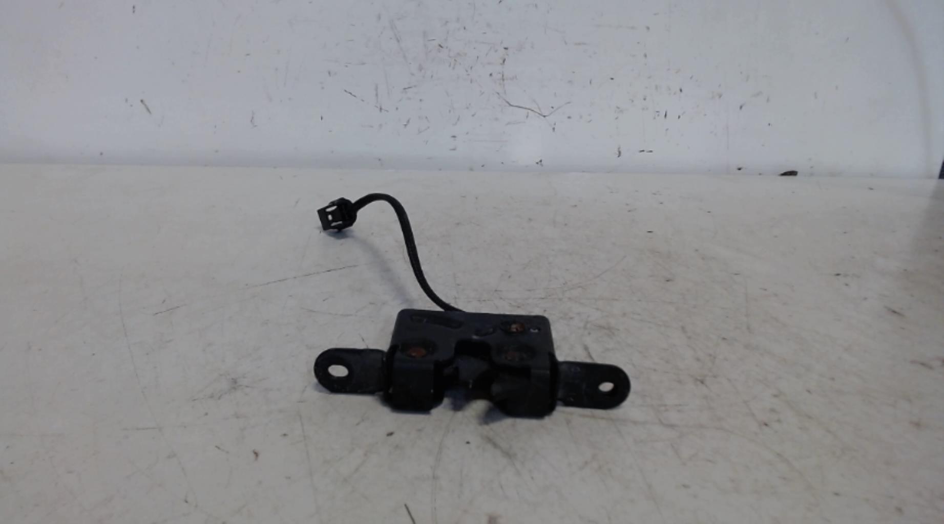 Serrure de capot RENAULT FLUENCE PHASE 2 Diesel - 1