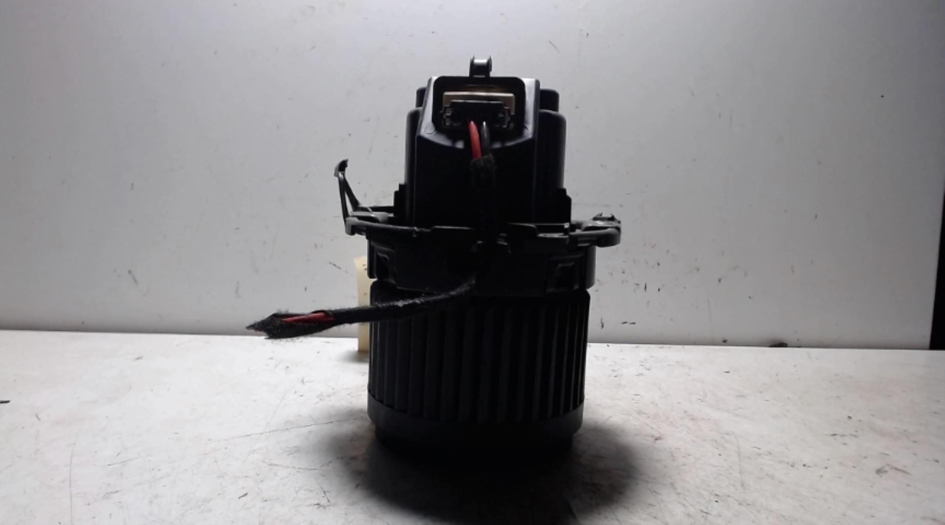 Ventilateur chauffage RENAULT CLIO 4 PHASE 1 Diesel - 1