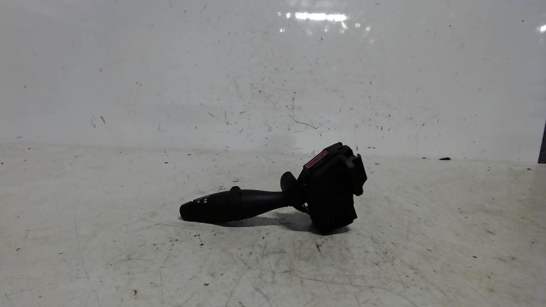 Commodo d'essuie glaces FORD FIESTA 5 PHASE 2 Diesel - 1